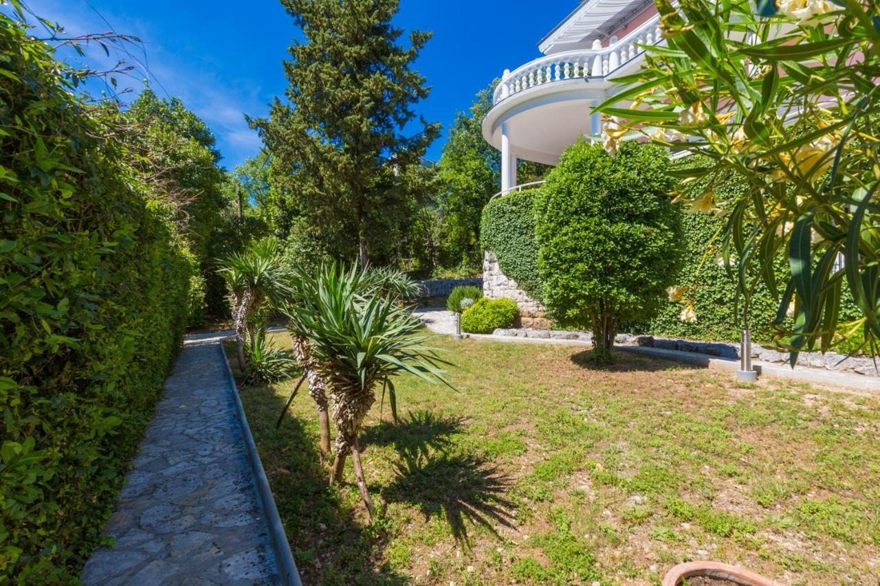 Jurincic Apartment Crikvenica Exterior photo